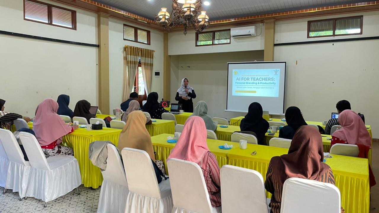 Tingkatkan Kualitas Pembelajaran di Era Digital, Guru SMP Muhammadiyah 3 Mlati Gelar Diseminasi Pelatihan AI